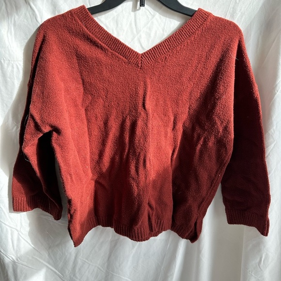Madewell Rust Color V-Neck Sweater Size S - Picture 2 of 3